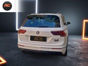 Volkswagen Tiguan 2.0 TDI 150CV R-LINE DSG FULL EQUIPE TECHO PANORÁMICO - Foto 4
