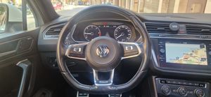 Volkswagen Tiguan 2.0 TDI 150CV R-LINE DSG FULL EQUIPE TECHO PANORÁMICO - Foto 24