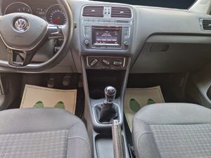 Volkswagen Polo 5p Advance 1.2 TSI 90 CV - Foto 10