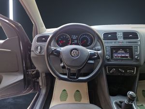 Volkswagen Polo 5p Advance 1.2 TSI 90 CV - Foto 11