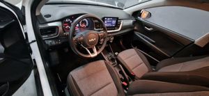 Kia Stonic 1.0 TGDI 100CV CONCEPT PLUS APPLE CARPLAY - Foto 4
