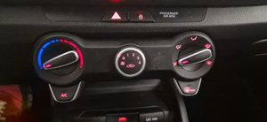 Kia Stonic 1.0 TGDI 100CV CONCEPT PLUS APPLE CARPLAY - Foto 17