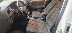 Volkswagen T-Roc 1.5 TFSI 150CV DSG ADVANCED - Foto 21