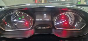 Peugeot 2008 1.5 HDI 100CV ULLURE APPLE CAR PLAY - Foto 29