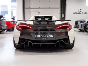 MCLaren 570S Spider  - Foto 13