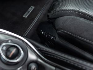 MCLaren 570S Spider  - Foto 43