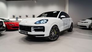 Porsche Cayenne S Coupe E-hybrid - Foto 2