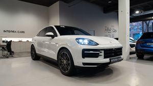 Porsche Cayenne S Coupe E-hybrid - Foto 12