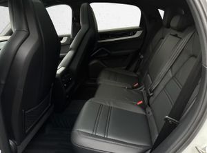 Porsche Cayenne S COUPE E-HYBRID - Foto 14