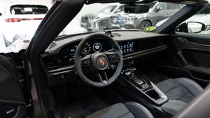 Porsche 911 Targa 4 GTS PDK - Foto 13