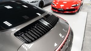 Porsche 911 Targa 4 GTS PDK - Foto 56