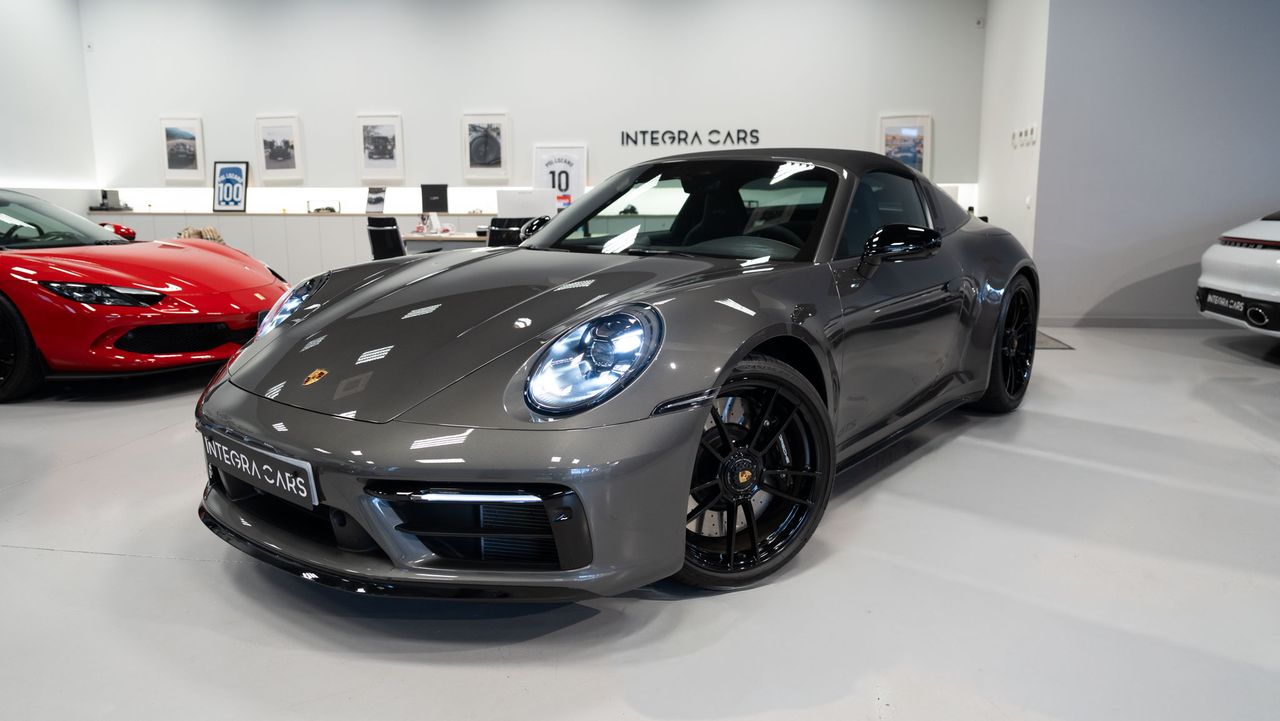 Porsche 911 Targa 4 GTS PDK - Foto 1