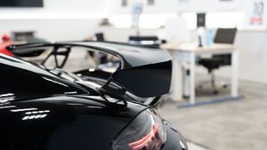 Porsche 718 CAYMAN GT4 - Foto 43