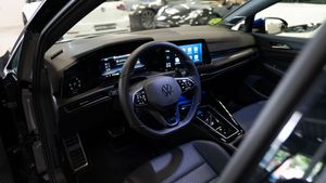 Volkswagen Golf R 20 ANIVERSARIO - Foto 10