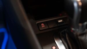 Volkswagen Golf 3p R 2.0 TSI 270 CV 4Motion DSG - Foto 17