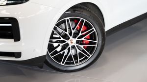 Porsche Cayenne S COUPE E-HYBRID - Foto 46