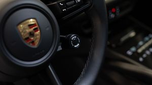 Porsche Cayenne S COUPE E-HYBRID - Foto 30