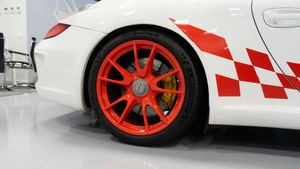 Porsche 911 997.2 GT3 - Foto 31