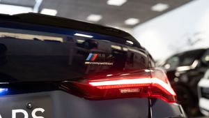 BMW Serie 4 M4 COMPETITION - Foto 48