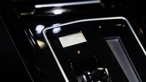 Volkswagen Golf R 20 ANV - Foto 32