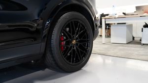 Porsche Cayenne S Coupe E-hybrid - Foto 38