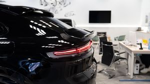 Porsche Cayenne S Coupe E-hybrid - Foto 32