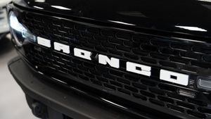 Ford Bronco FORD Bronco Outer Banks 2.7 EcoBoost V6 4x4 In - Foto 40