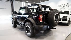 Ford Bronco FORD Bronco Outer Banks 2.7 EcoBoost V6 4x4 In - Foto 5