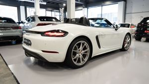 Porsche 718 Boxster S - Foto 12