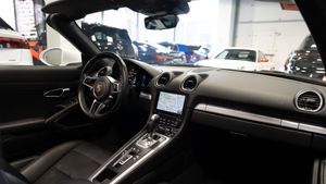 Porsche 718 Boxster S - Foto 17
