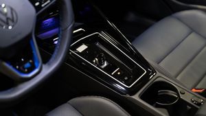 Volkswagen Golf R 20 ANIVERSARIO - Foto 18