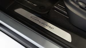 Porsche Cayenne Coupe E-hybrid - Foto 44