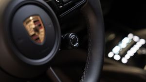 Porsche Cayenne Coupe E-hybrid - Foto 18