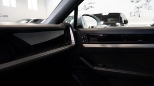 Porsche Cayenne Coupe E-hybrid - Foto 30
