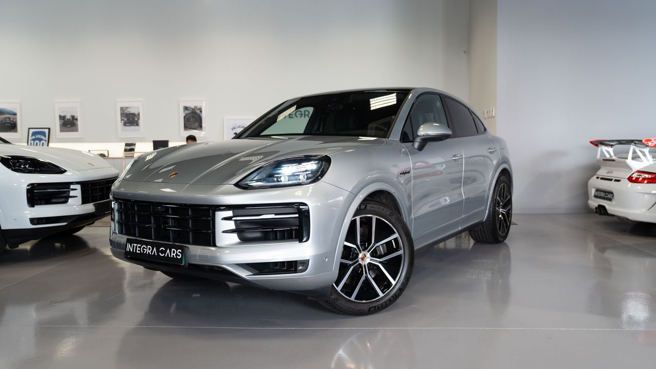 Porsche Cayenne Coupe E-hybrid - Foto 1