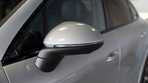 Porsche Cayenne Coupe E-hybrid - Foto 36