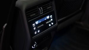 Porsche Cayenne Coupe E-hybrid - Foto 29