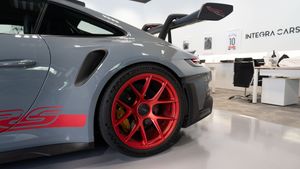 Porsche 911 992 GT3 RS - Foto 65