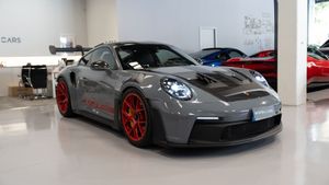 Porsche 911 992 GT3 RS - Foto 16