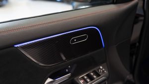 Mercedes GLA 220 d 4MATIC - Foto 19