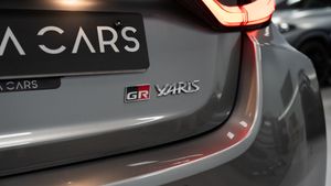 Toyota GR Yaris GR-FOUR - Foto 30