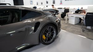 Porsche 911 Turbo S - Foto 49