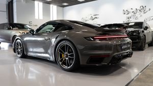 Porsche 911 Turbo S - Foto 5