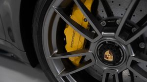 Porsche 911 Turbo S - Foto 45