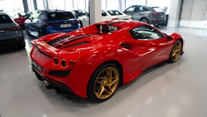 Ferrari F8 Spider - Foto 19