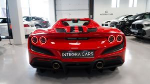 Ferrari F8 Spider - Foto 15