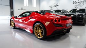 Ferrari F8 Spider - Foto 13