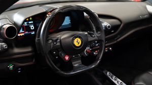 Ferrari F8 Spider - Foto 26