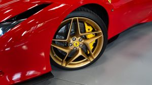 Ferrari F8 Spider - Foto 43