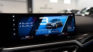 BMW Serie 3 M3 CS - Foto 17